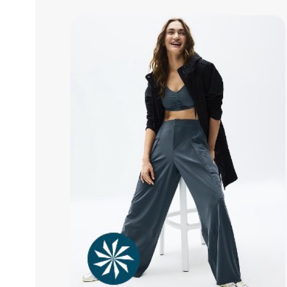 Athleta High Rise Cargo Trousers Nwot